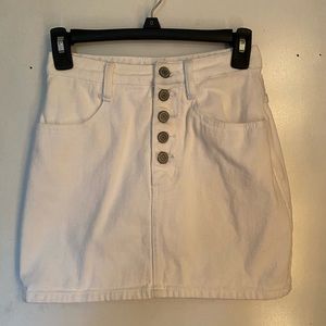 Cute White Denim Skirt (Size XS)